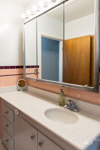 148 N 20th St., Payette, ID 83661