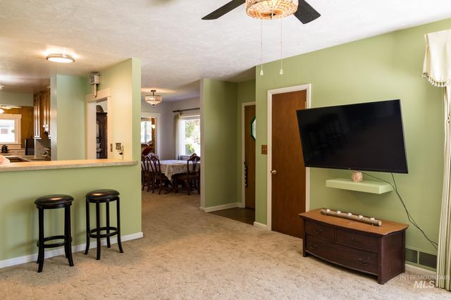 148 N 20th St., Payette, ID 83661