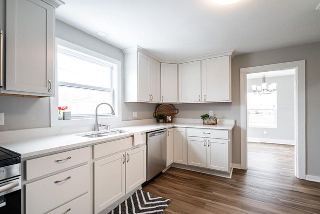 224 Madison STREET, Burlington, WI 53105