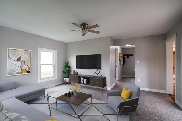 224 Madison STREET, Burlington, WI 53105