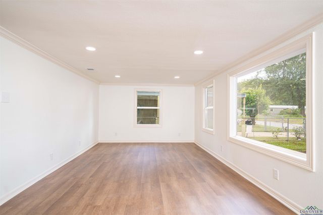 1816 Miles Blvd, Kilgore, TX 75662