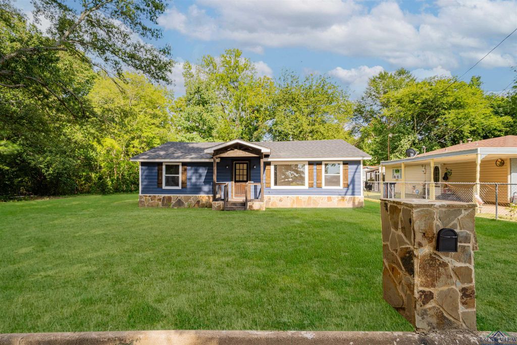 1816 Miles Blvd, Kilgore, TX 75662