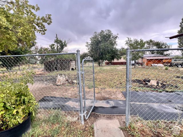 350 W MAIN ST, Emery, UT 84522