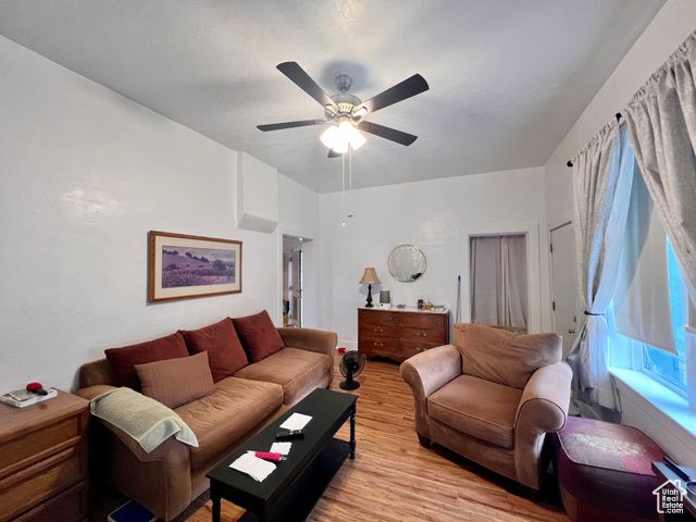 350 W MAIN ST, Emery, UT 84522