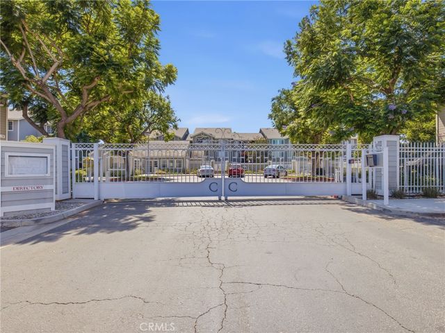3500 S Greenville Street G10, Santa Ana, CA 92704