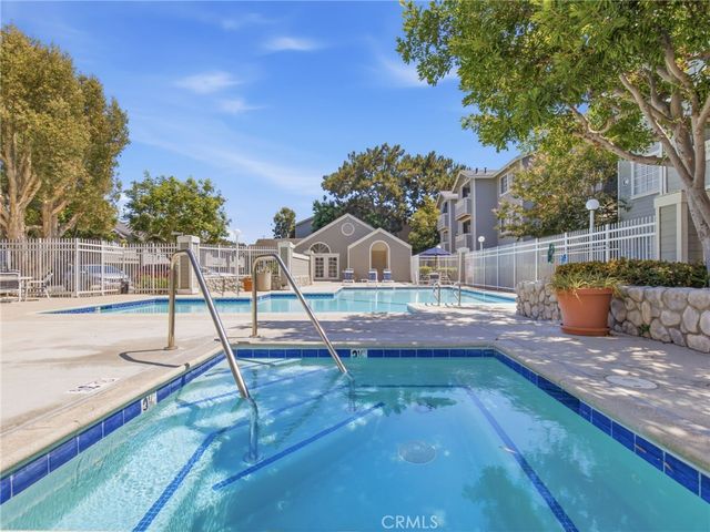 3500 S Greenville Street G10, Santa Ana, CA 92704