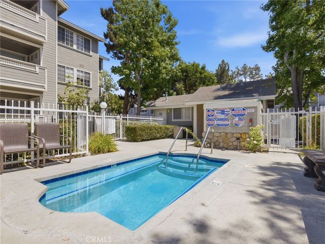 3500 S Greenville Street G10, Santa Ana, CA 92704