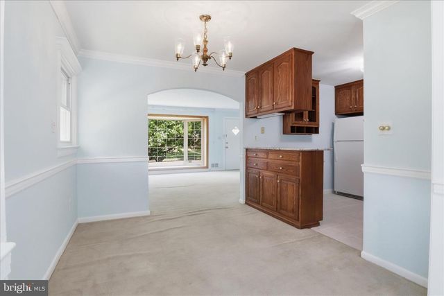 6718 RUSKIN ST, Springfield, VA 22150