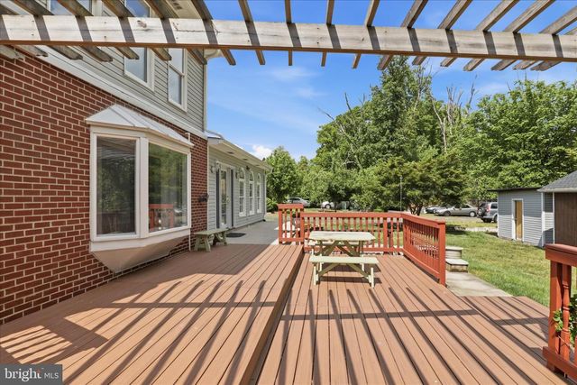 6718 RUSKIN ST, Springfield, VA 22150