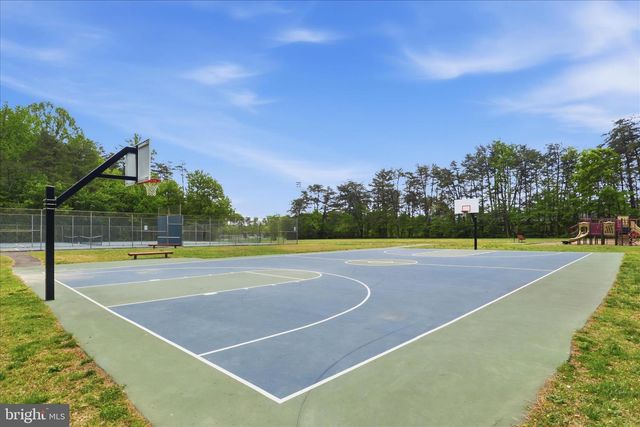 6718 RUSKIN ST, Springfield, VA 22150