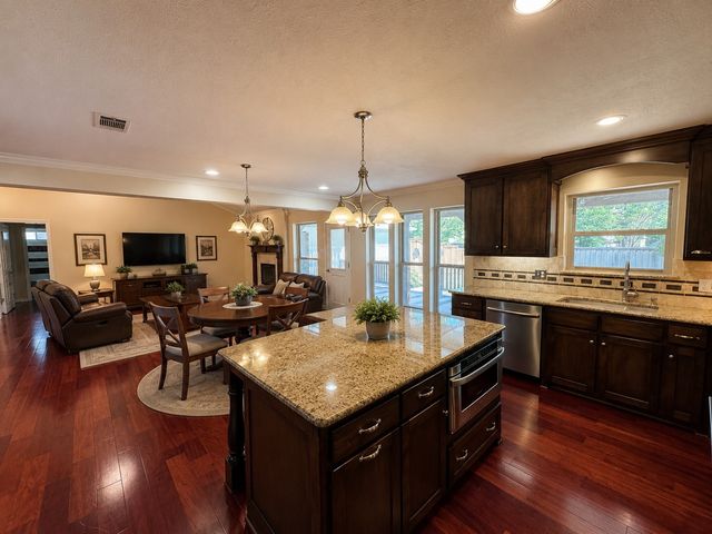 3203 Lemmontree Lane, Plano, TX 75074