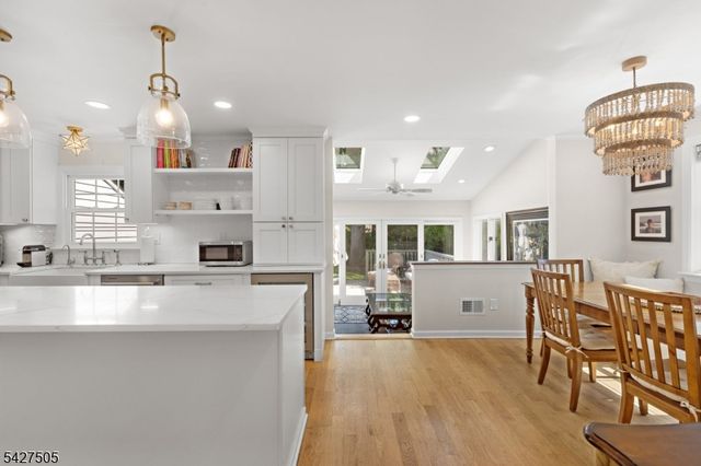 810 Springfield Ave, Cranford Twp., NJ 07016