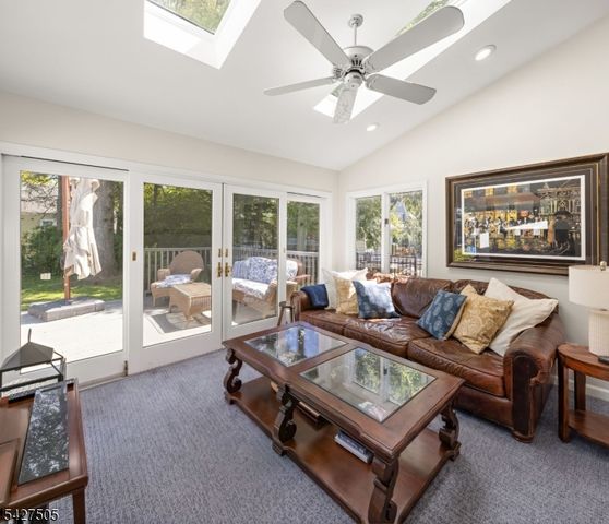 810 Springfield Ave, Cranford Twp., NJ 07016