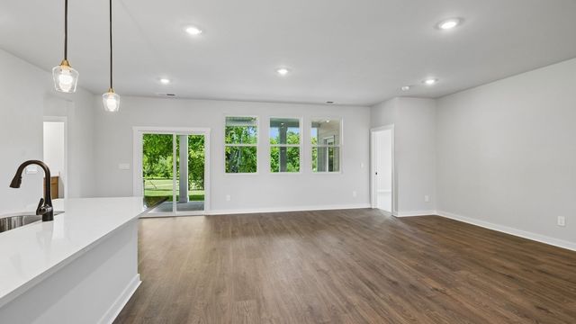 329 Harvest Point Blvd, Spring Hill, TN 37174