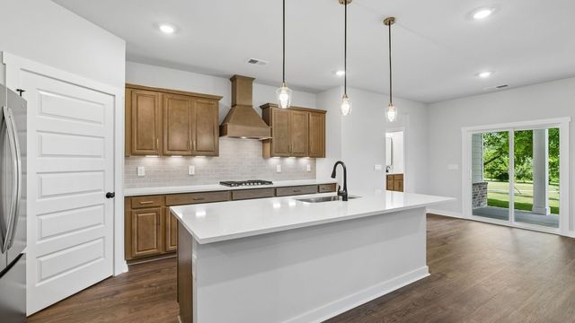 329 Harvest Point Blvd, Spring Hill, TN 37174