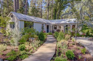 10814 Genasci Road, Nevada City, CA 95959