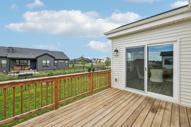 6655 Royal View Drive, Deforest, WI 53532