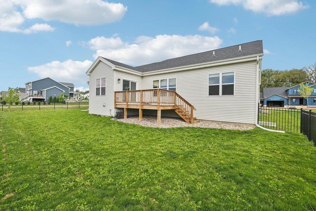 6655 Royal View Drive, Deforest, WI 53532