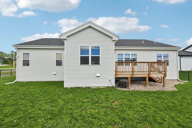 6655 Royal View Drive, Deforest, WI 53532