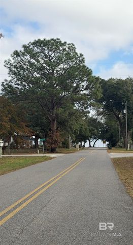 34690 Barclay Avenue, Lillian, AL 36549