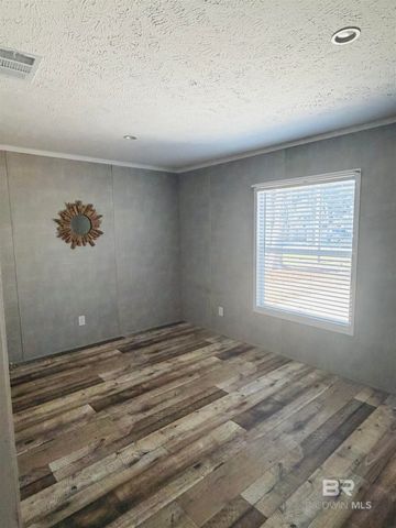 34690 Barclay Avenue, Lillian, AL 36549