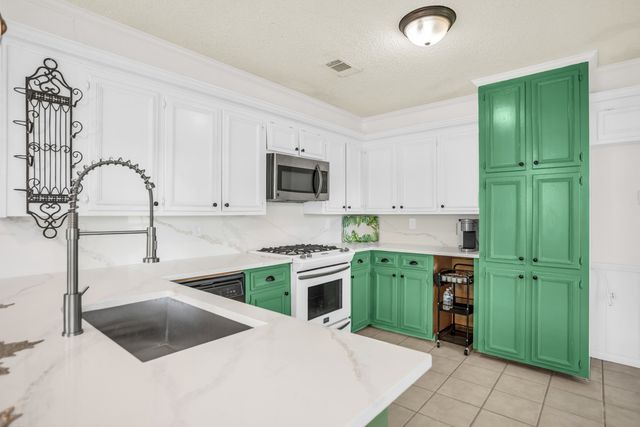 116 Greenway Street, Sunnyvale, TX 75182