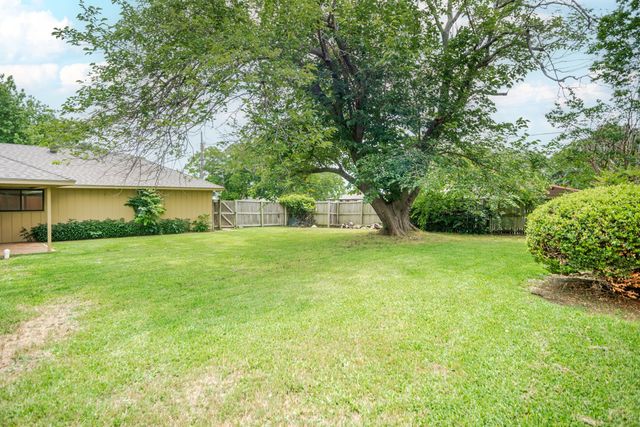 116 Greenway Street, Sunnyvale, TX 75182