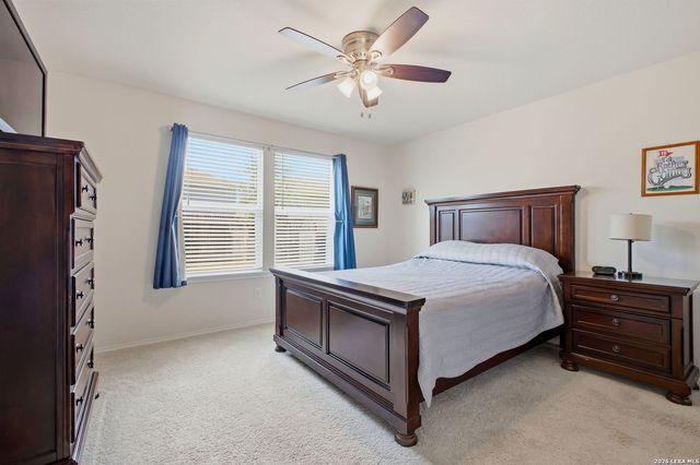 5815 Rolling Gln, San Antonio, TX 78218