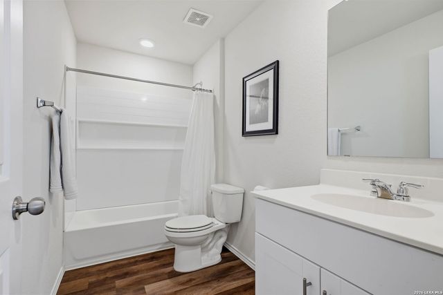 5815 Rolling Gln, San Antonio, TX 78218