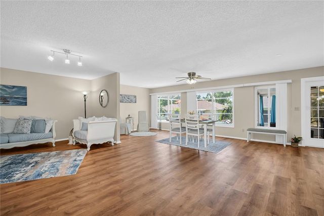 1575 WICKLOW DRIVE, Palm Harbor, FL 34684