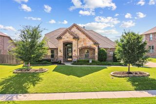 405 Meandering Creek Drive, Argyle, TX 76226