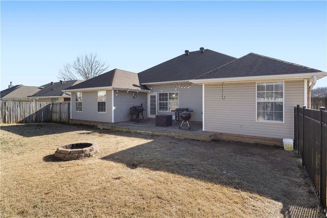 2904 Colton Drive, Springdale, AR 72762