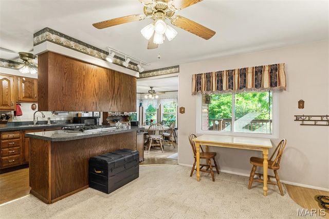 8620 Florence Avenue, St Louis, MO 63144
