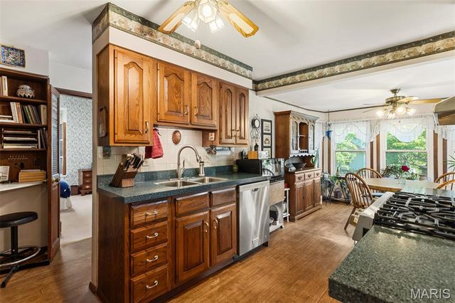 8620 Florence Avenue, St Louis, MO 63144
