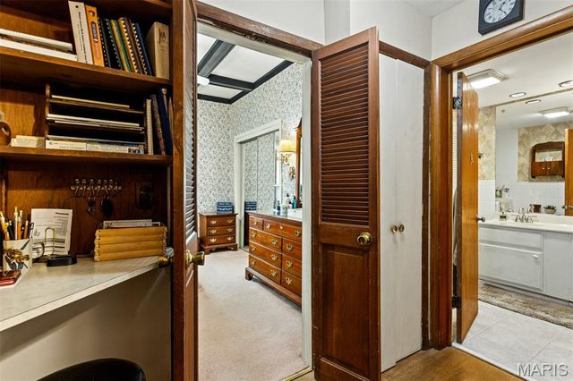 8620 Florence Avenue, St Louis, MO 63144
