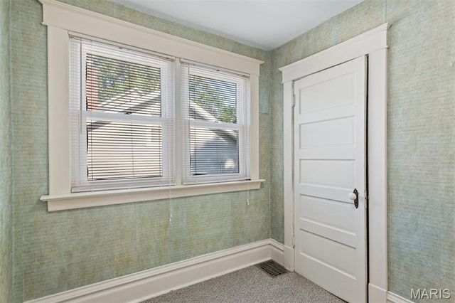8620 Florence Avenue, St Louis, MO 63144