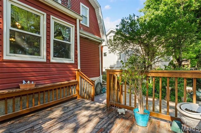 8620 Florence Avenue, St Louis, MO 63144