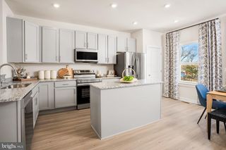 105 BOONE CT, Winchester, VA 22602