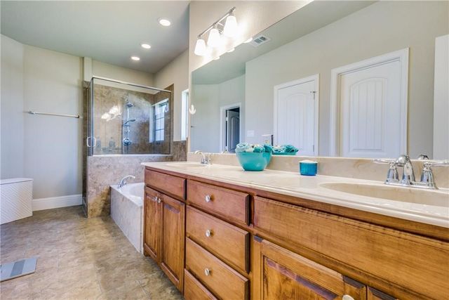 11027 Richard Circle, Forney, TX 75126