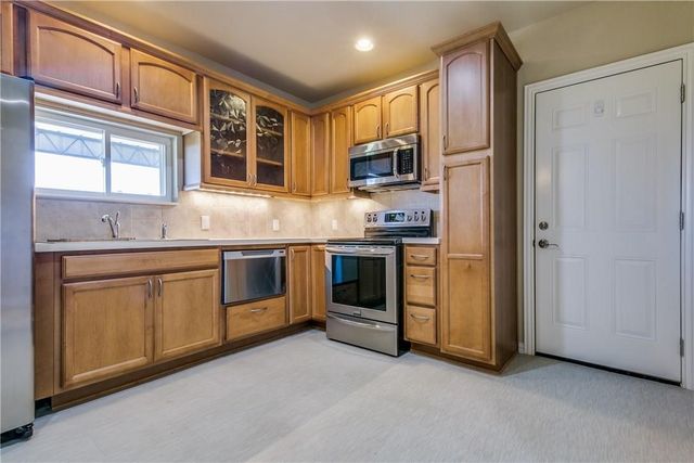 11027 Richard Circle, Forney, TX 75126