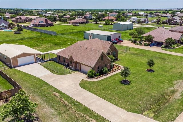 11027 Richard Circle, Forney, TX 75126