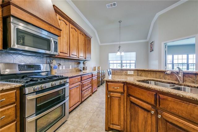 11027 Richard Circle, Forney, TX 75126