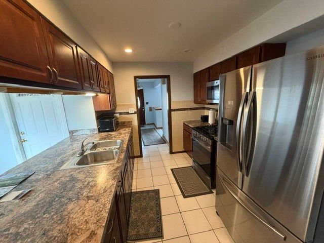 5737 W Warren Street, Morton Grove, IL 60053
