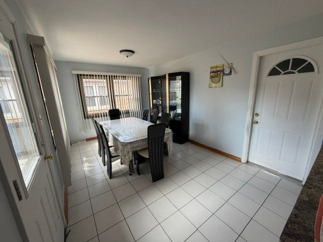 5737 W Warren Street, Morton Grove, IL 60053