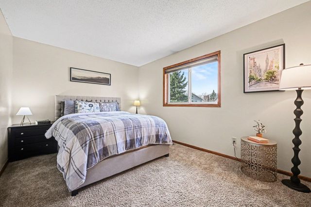 8092 Jody Avenue S, Cottage Grove, MN 55016