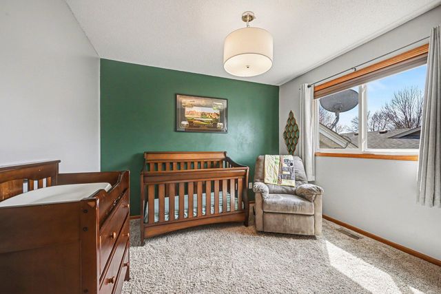 8092 Jody Avenue S, Cottage Grove, MN 55016