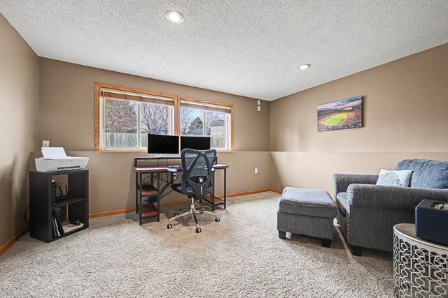 8092 Jody Avenue S, Cottage Grove, MN 55016