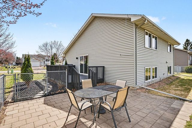 8092 Jody Avenue S, Cottage Grove, MN 55016