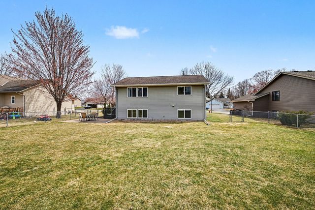 8092 Jody Avenue S, Cottage Grove, MN 55016