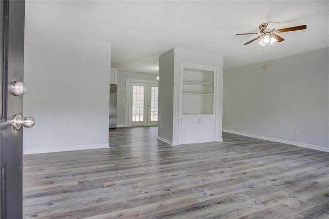 1430 Country Lane, Conyers, GA 30012